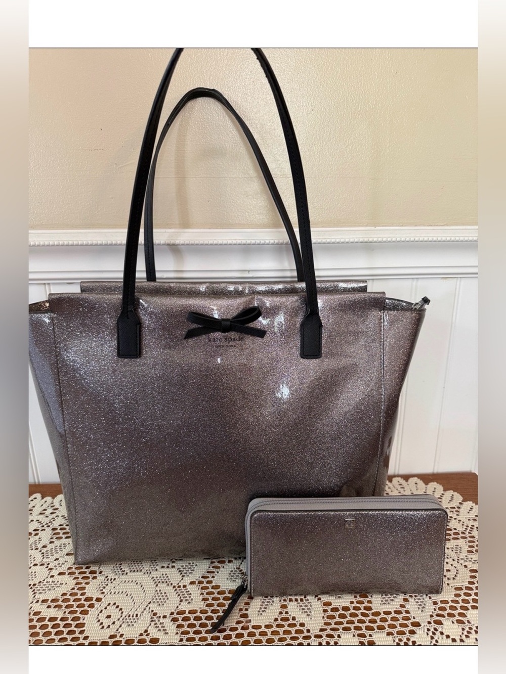Kate Spade Anthracite Glitter Tote & Matching Zip Wallet Metallic Bow - EUC